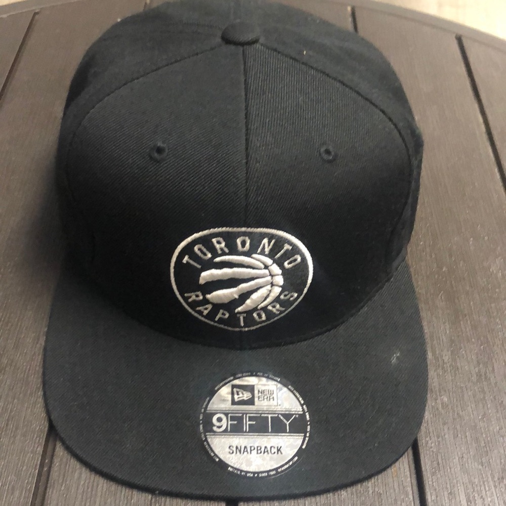 Toronto Raptors SnapBack